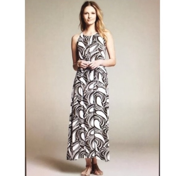Banana Republic Dresses & Skirts - SALE 🔥 Banana Republic Heritage Halter Maxi Dress